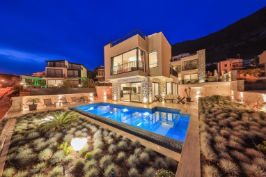 Villa Öykünün Evi