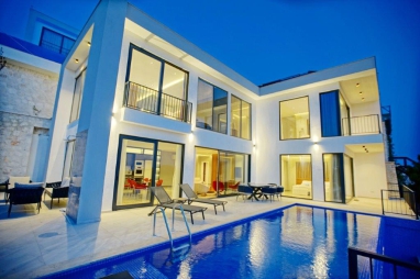 Villa Utopia-2