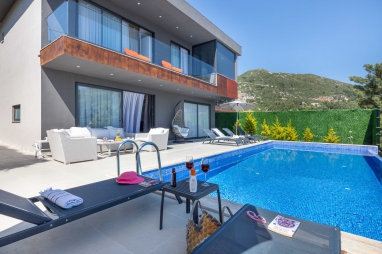 Villa Rose