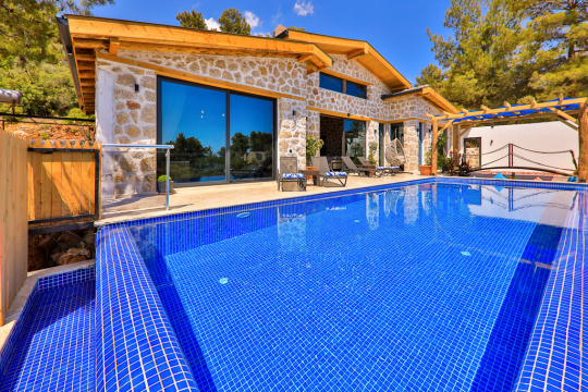 Isıtmalı Havuzlu Villalar - Kaş Kalkan Kiralık Villa - Kiralık Tatil Evleri