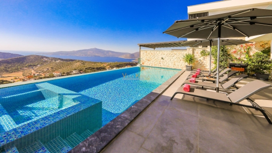 Kaş ve Kalkanda Kiralık Çocuk Havuzlu Villalar | Villa Kiralama | Kiralık Tatil Evleri
